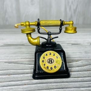 Vintage Pencil Sharpener Telephone Die Cast Metal Collectible 1980's miniatures